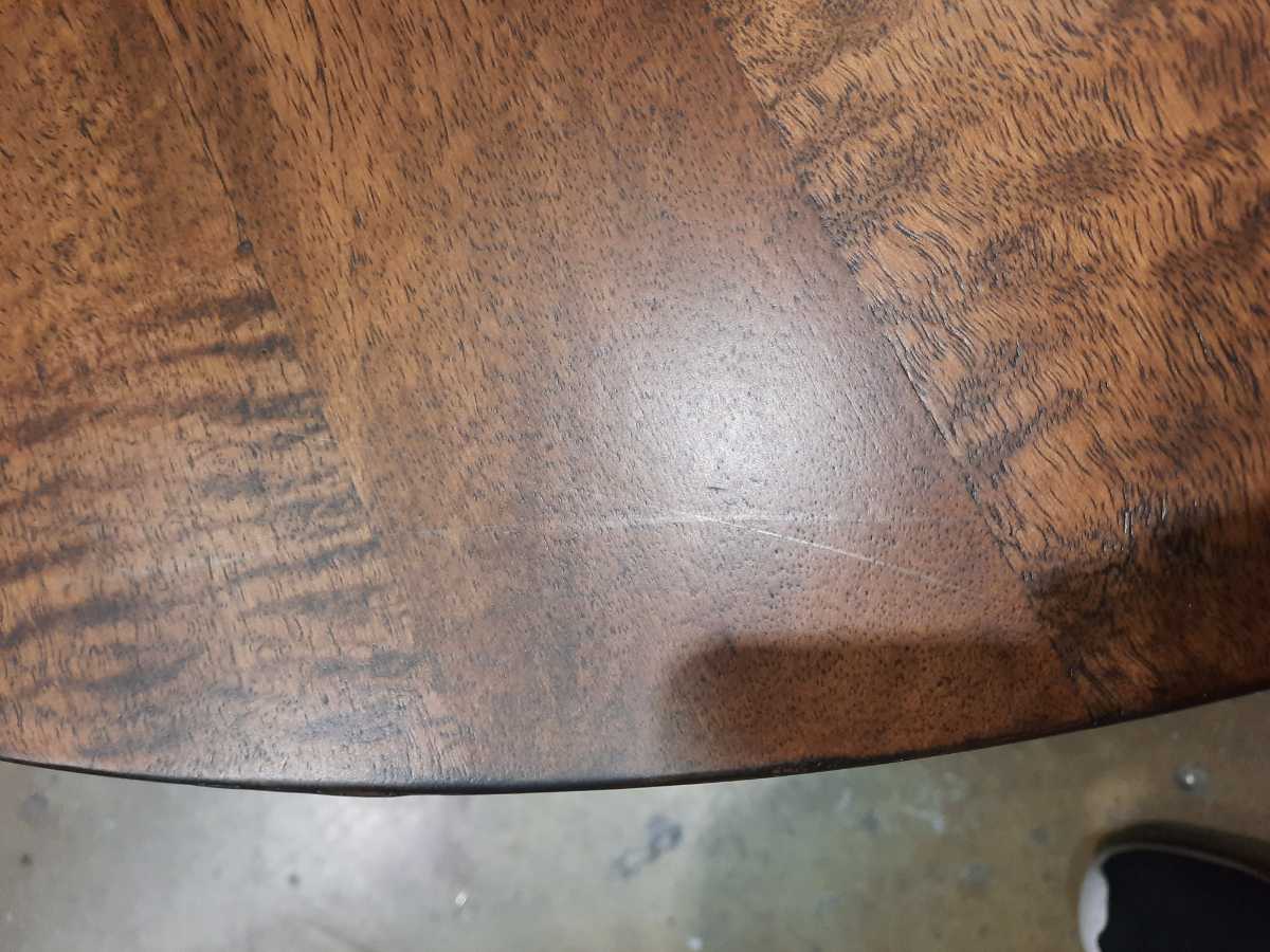 Kraeburn Coffee Table - Gallery Image 11